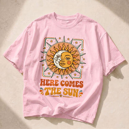 Here Comes The Sun Cosmic Sun Women's Groovy Tee