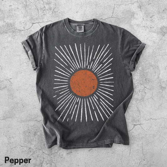 Vintage Boho Sun Women's Groovy Tee Comfort Colors