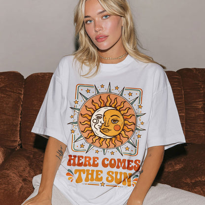 Here Comes The Sun Cosmic Sun Women's Groovy Tee