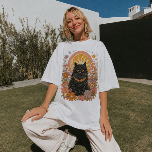 Moon Goddess Sun Moon Women's Groovy Tee