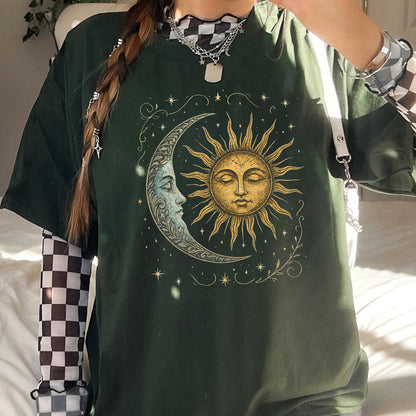 Sun Moon Cosmic Sun Women's Groovy Tee