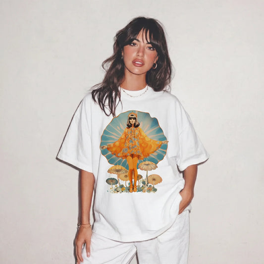 Mushroom Queen Mushroom Nature Women's Groovy Tee