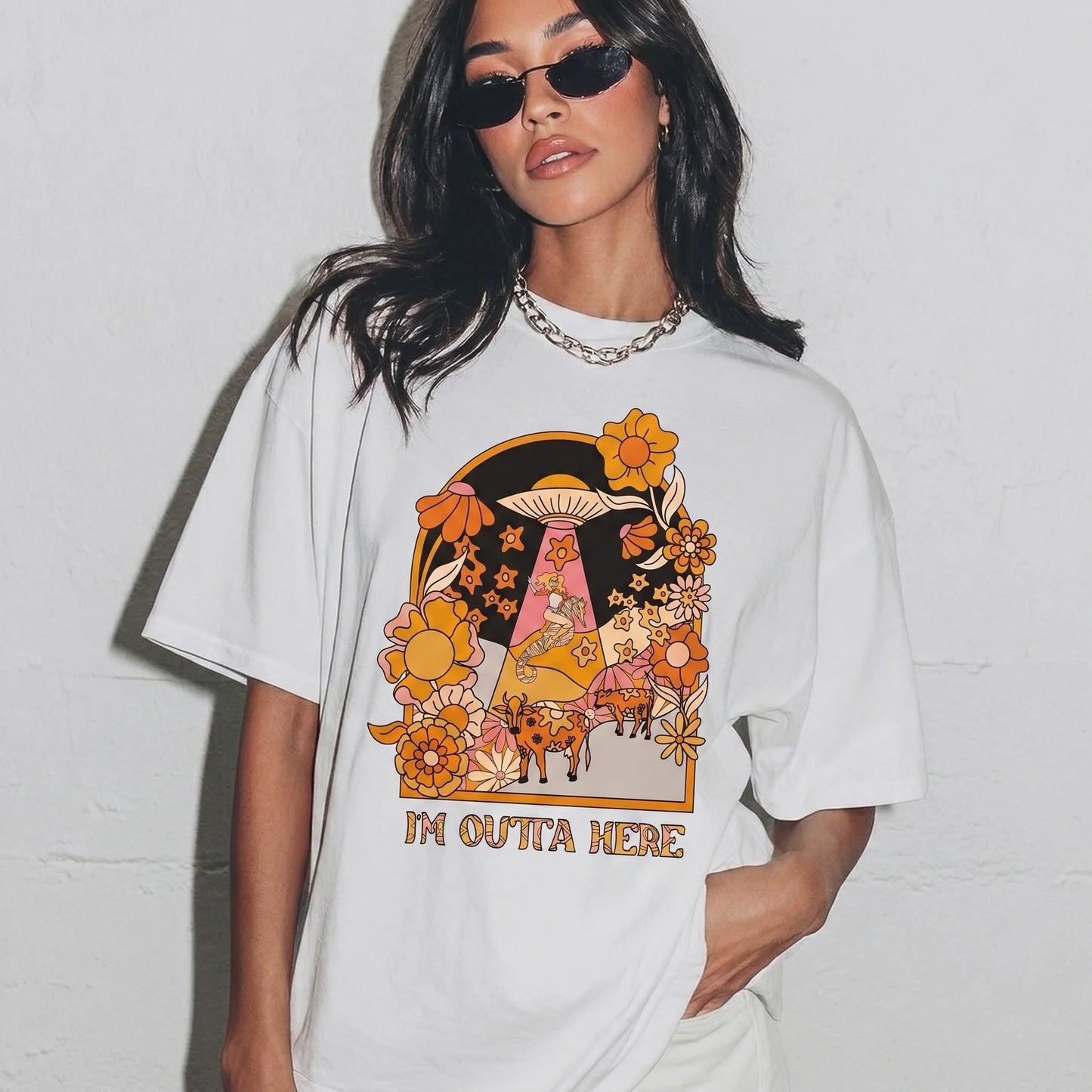 I'm Outta Here Wildflowers Women's Groovy  Tee